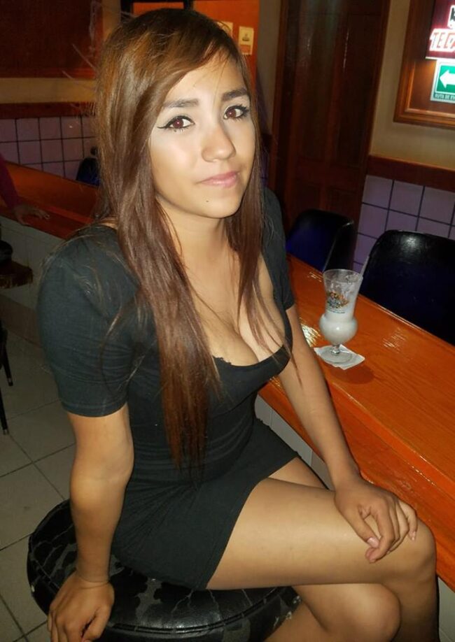 chicas cerca de ti Juárez vida nocturna clubes bares 