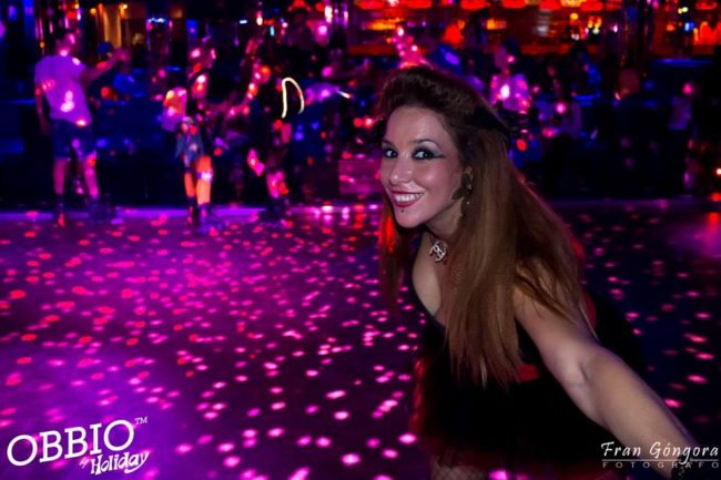 chicas cerca de ti Sevilla vida nocturna clubes bares 